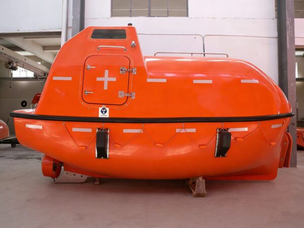 25 Persons of 5.0m ABS approval Fire-proof F.R.P Totally Enclosed Lifeboat